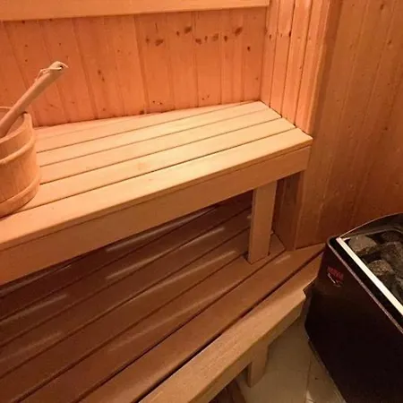150m2 Center Three Bedrooms, Welnes Прага