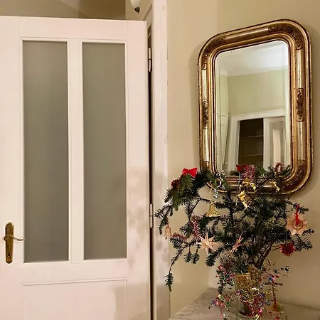 150m2 Center Three Bedrooms, Welnes Апартаменты